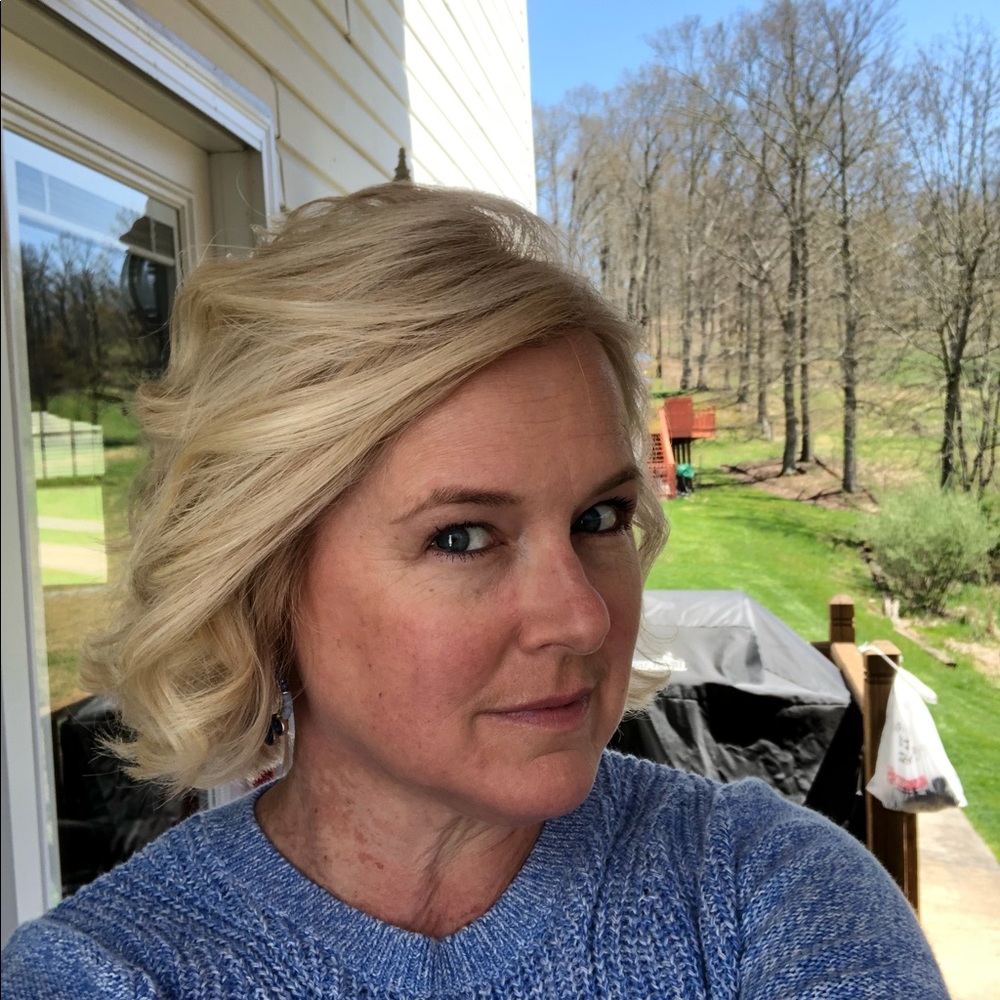 Meet your Posher, Amy
